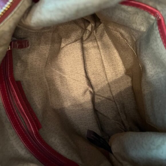 ISAAC MIZRAHI | Pebbled Leather Hobo Shoulder Bag with Tassel - Picture 6 of 14